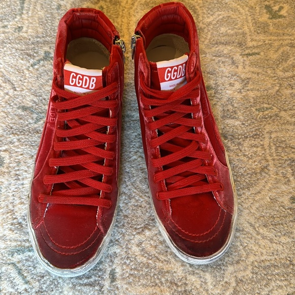 New Box never worn Golden Goose Red Velvet slides! - Picture 2 of 6